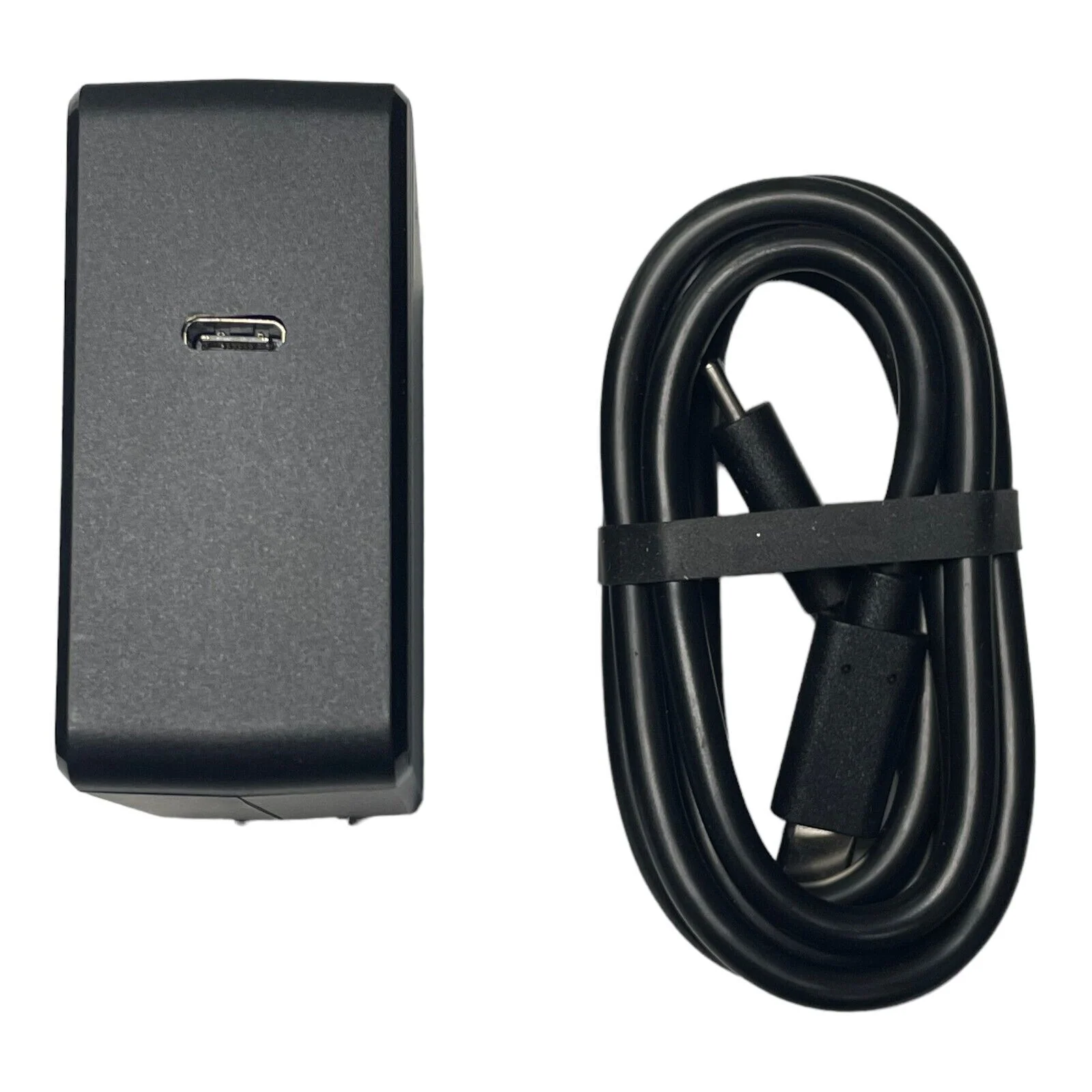 Otterbox 36W USB-C Power Charger Adapter - Accessories - Image 3